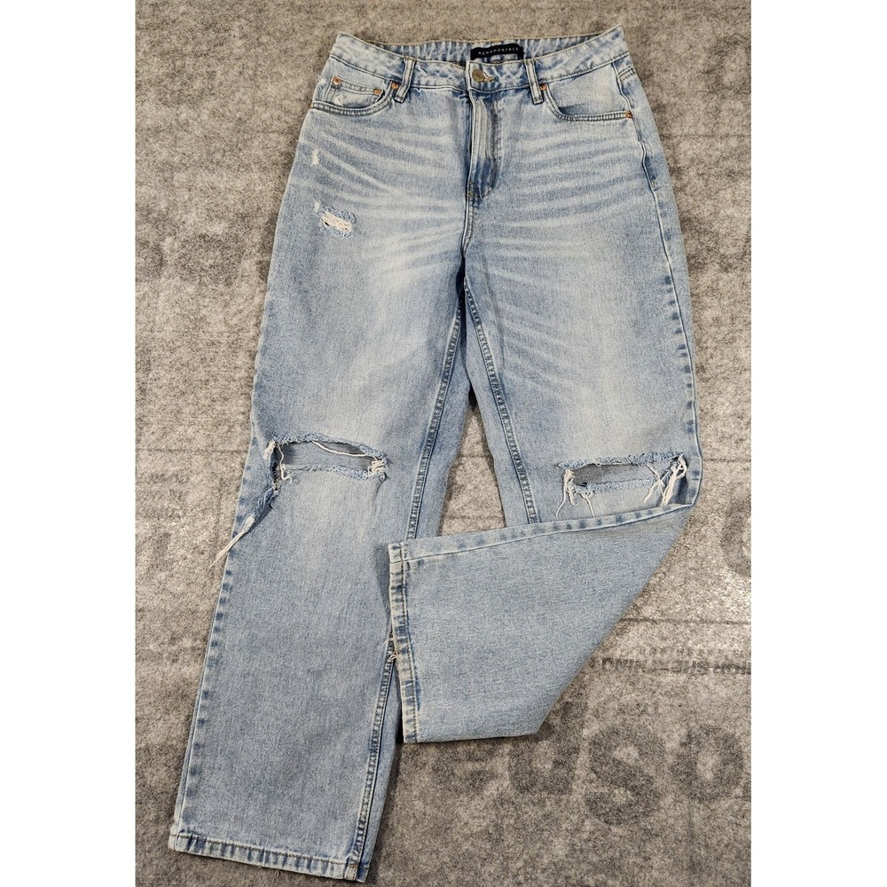 Aeropostale Jean's Women's Size 8 Blue Mid Rise Baggy Mom Stressed Ripped 30x28